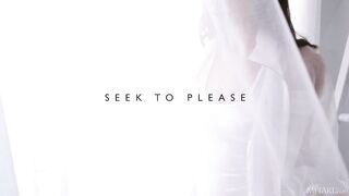 Seek to Please - Ivy Rose