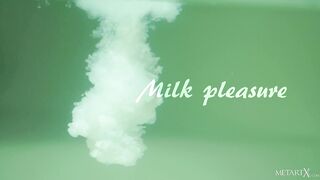 Milk Pleasure - Shayla