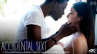 Sext. acidental - Emily Willis e Jason Brown