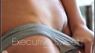 Executive Sweet 2 - Lada Love