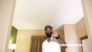 Houston, corvo magro e grosso, strano, ingoia sexy ossa gialle