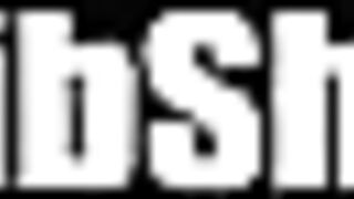 Chocolate Pussy scopata da troie amatoriali