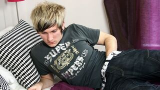 Emo Twink Jaymie Loves A Big Dildo In His Hole - Jaymie Brooks 2