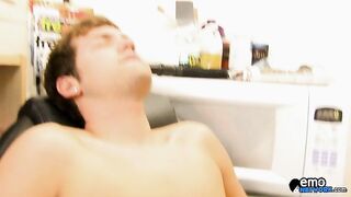 Solo due amici eccitati che si rilassano - Kelan Carr e Preston Ettinger