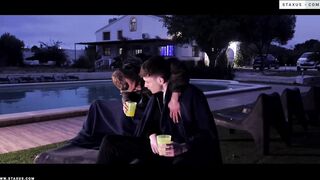 TRAILER DELLA SERIE STAXUS INTERNATIONAL COLLEGE