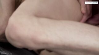 Erste Dates, Szene 2 – Jake Williams, Liam Stone