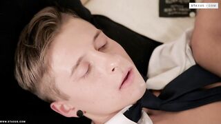 ARRASADO, Sc.4 Pregador azarado recebe mais missionário do que planejou!