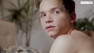 Cocksure, Sc.1 : Un nouveau garçon arrive pour un casting, mais il éjacule sur le visage de son pote ! HD