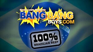 Lucas Fox Bangs Matheus