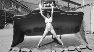 Promenade dans la chaleur de l'après-midi