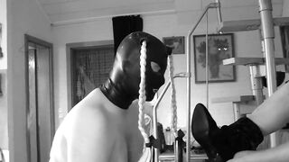 Masque en caoutchouc fétichiste de maîtresse