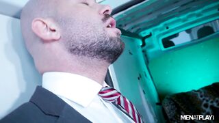 Mafia des costumes purs