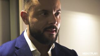 Traje fuerte Ep 1: Encuentro casual