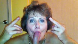 LA TÍA BLISS SE VIENE A LA CIUDAD - Follada y llena de polillas