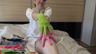 Strati di guanti in lattice