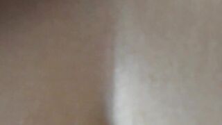 Sesso anale senza preservativo in stile cagnolino Pt1