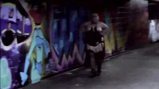 Lexies öffentlicher Laufsteg