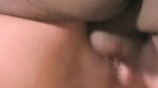 Fã sortudo me fode sem camisinha e me dá uma gozada na boca Pt2