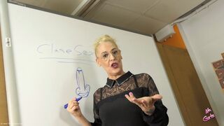 Yelena la tua insegnante sexy