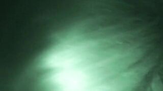 Geiler kleiner Auto-Film bei Nacht