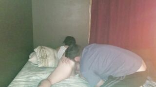 La sexy NEBBW se deja comer el culo y el coño, parte 1