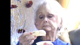 Imagine que essa banana fosse seu pau