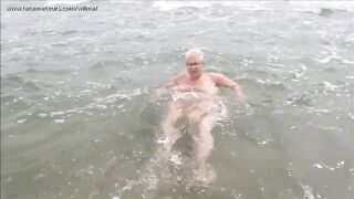 Esposizione alla spiaggia nudista