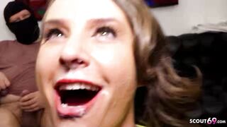 Creampie gangbang tedesca con la sexy Susi