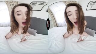 Cita con Liya Silver en realidad virtual