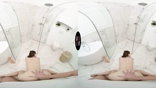 Toc-toc, è un cazzo duro