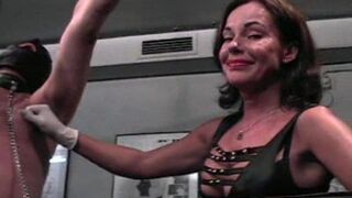 Des aiguilles dans son sac à noix