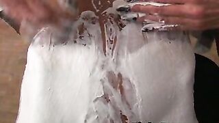 Le manuel de discipline féminine