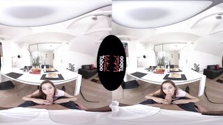 El primer sabor del semen de papá