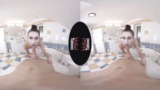 Tempo di festa nella figa della sorella