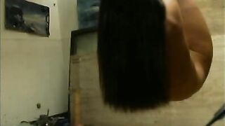 Gefesselt und aufgehängt