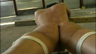 Crier à travers la douleur