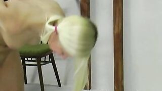 Chinati e sottomettiti!