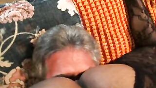 Sexy ebony facesitting scene