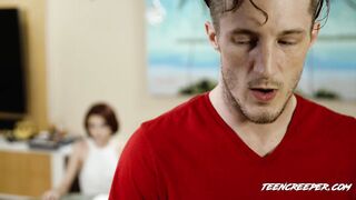 Lola Fae – freches Neckereien lernt Unterwerfung – Teen Creeper