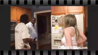 Regarde-moi pendant que je me prépare pour mon rendez-vous