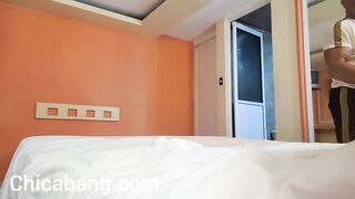 Ho pagato una grassa puttana messicana per succhiarmi le palle