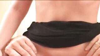 Lasciami aiutarti con quel grosso cazzo duro JOI