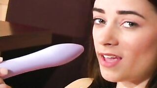 ¿Puedes satisfacer las instrucciones de masturbación de Taylor Vixens?