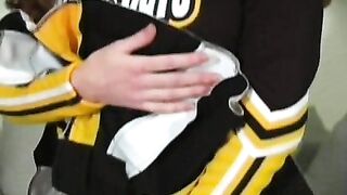 Vuoi toccarmi, non è vero?