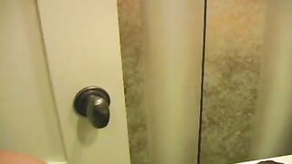 Jana Cova espera que seu pau patético goze