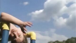 Venha lá fora e jogue futebol comigo