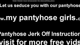 Il mio culo sta benissimo in questi collant trasparenti JOI