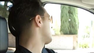 Schau mir zu, wie ich auf dem großen Schwanz eines Fremden reite