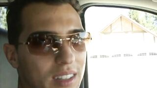 Che effetto fa vedere uno sconosciuto scopare tua moglie?