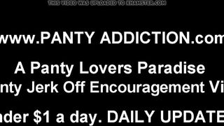 Ho messo queste mutandine per farti venire duro e bello JOI